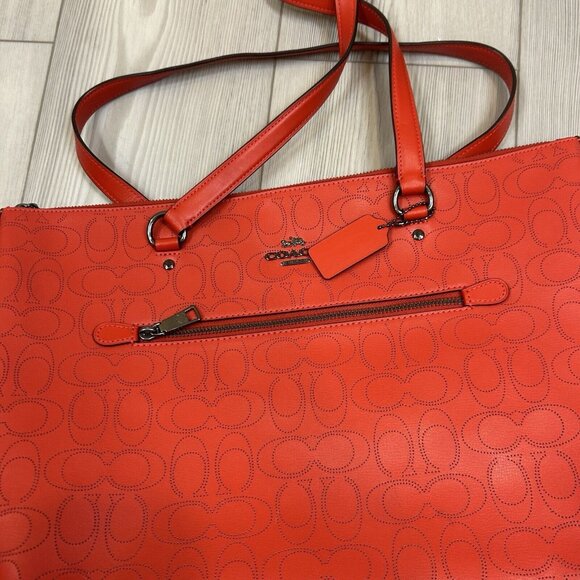 Coach Perforated Signature Leather Gallery Tote Miami Red 1499 - Picture 4 of 11